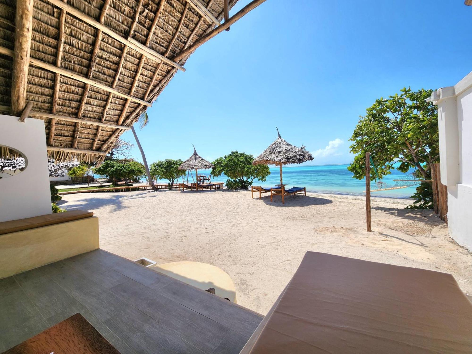 Almas Beach Boutique Hotel Makunduchi Экстерьер фото